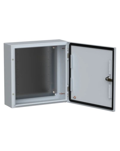ЩМП-40.40.15 УХЛ1 IP66 400х400х150 TITAN 5 (TI5-10-N-040-040-015-66). Шкаф металлический с монтажной платой. IEK в Коломне